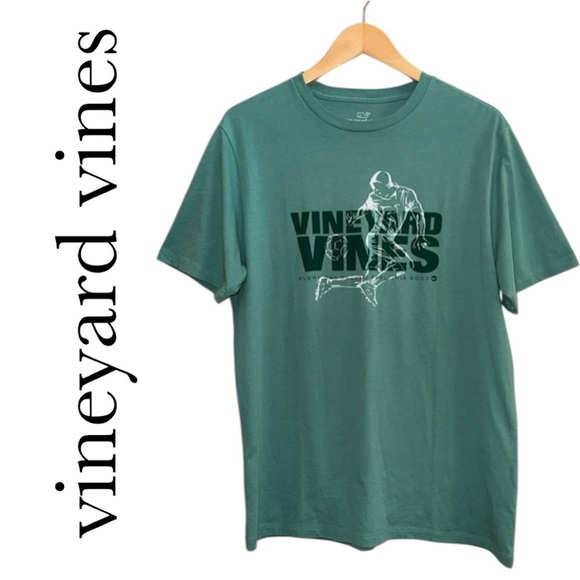 VINEYARD VINES Green Soccer Graphic Print Tee Shirt Futbol T Short Sleeve Mens M - Picture 1 of 12